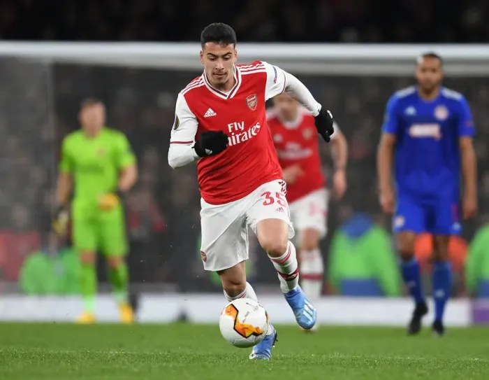 Framed Print : Gabriel Martinelli in Europa League Action: Arsenal vs Olympiacos at Emirates Stadium (2019-20) Framed Print : Gabriel Martinelli in Europa League Action: Arsenal vs Olympiacos at Emirates Stadium (2019-20)