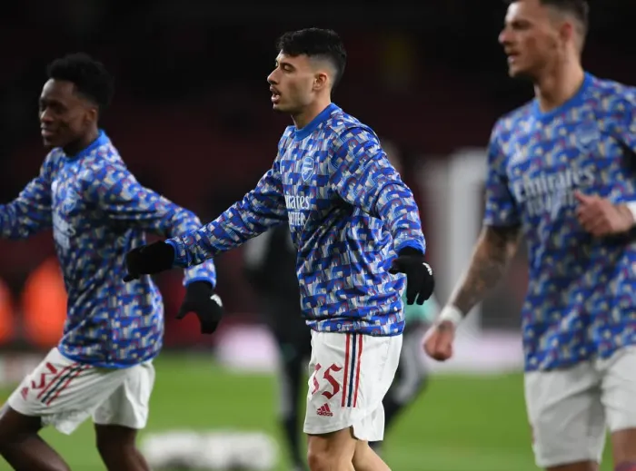 Framed Print : Gabriel Martinelli Readies for Arsenal's Carabao Cup Showdown Against Liverpool