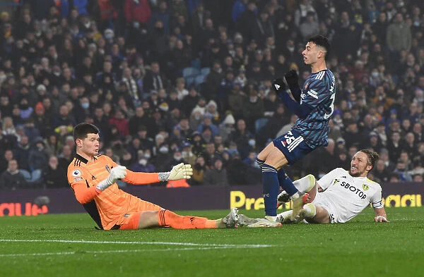 Gabriel Martinelli Scores First Arsenal Goal: Leeds United vs. Arsenal, 2021-22 Premier League - Martinelli's Debut Strike for the Gunners