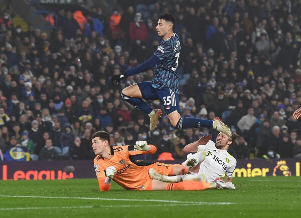 Gabriel Martinelli Scores Thrilling Debut Goal: Arsenal vs. Leeds United, Premier League 2021-22