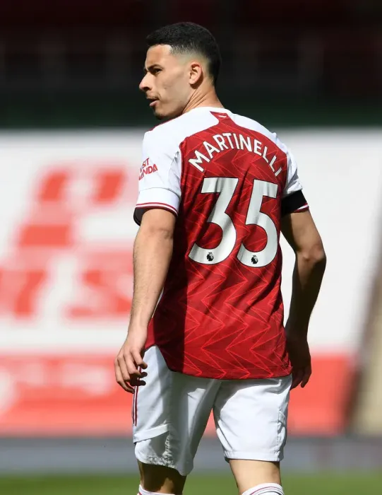 Framed Print : Gabriel Martinelli's Standout Performance at Empty Emirates: Arsenal's Victory over Fulham (April 2021)