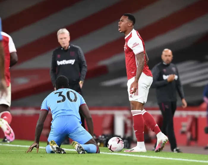 Framed Print : Gabriel Protests Ref's Call: Arsenal vs. West Ham (2020-21) Framed Print : Gabriel Protests Ref's Call: Arsenal vs. West Ham (2020-21)