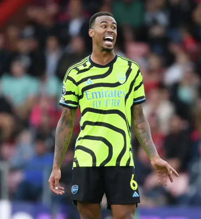 Framed Print : Gabriel Shines: Arsenal's Defender Delivers Brilliant Performance Against AFC Bournemouth in the 2023-24 Premier League Framed Print : Gabriel Shines: Arsenal's Defender Delivers Brilliant Performance Against AFC Bournemouth in the 2023-24 Premier League