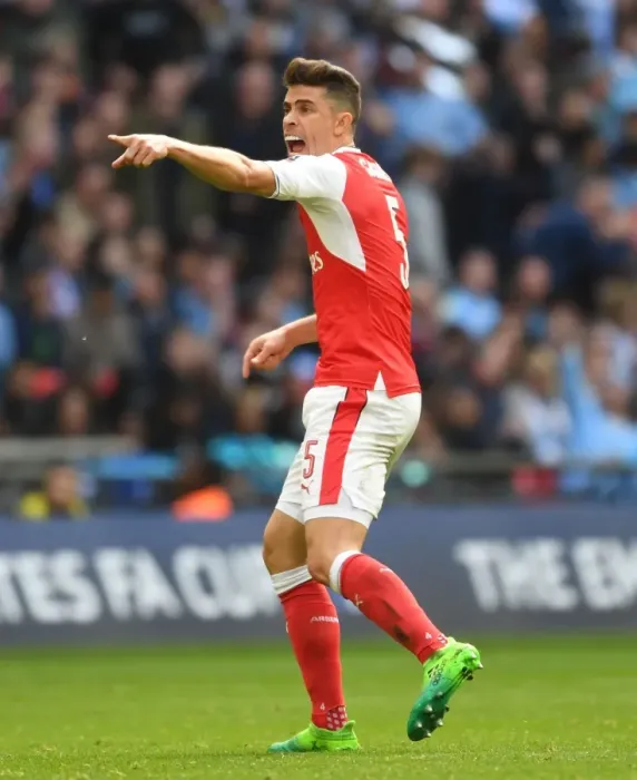 Framed Print : Gabriel vs Manchester City: FA Cup Semi-Final Showdown
