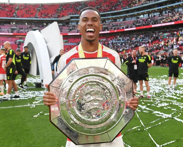 Framed Print : Gabriel's Disappointment: Arsenal's Defender Reacts to FA Community Shield Loss to Manchester City (2023-24) Framed Print : Gabriel's Disappointment: Arsenal's Defender Reacts to FA Community Shield Loss to Manchester City (2023-24)