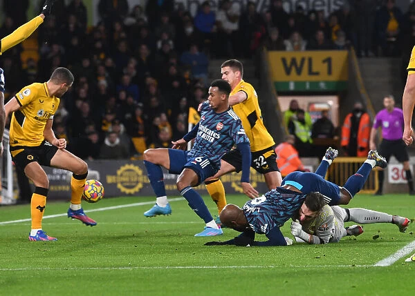 Gabriel's Game-Winning Goal: Arsenal Secures Victory over Wolverhampton Wanderers in the Premier League 2021-22
