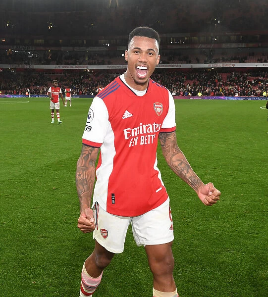 Gabriel's Goal: Arsenal Celebrates Win Against Aston Villa (2021-22)
