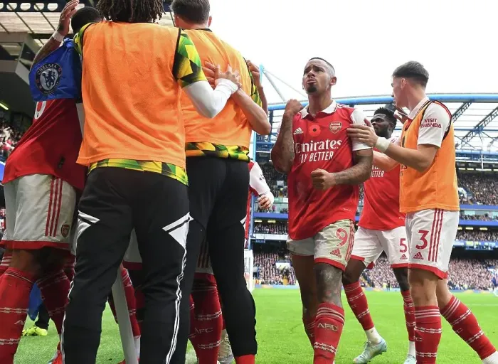 Framed Print : Gabriel's Stamford Bridge Stunner: Arsenal's Comeback Win Against Chelsea (2022-23)