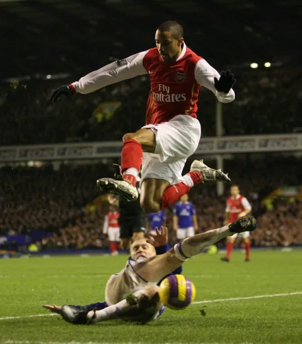 Framed Print : Gael Clichy (Arsenal) Tony Hibbert (Everton) Framed Print : Gael Clichy (Arsenal) Tony Hibbert (Everton)