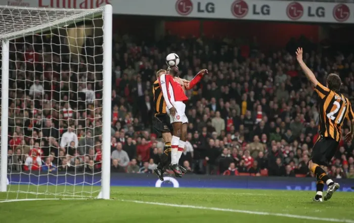 Framed Print : Gallas Soars Over Dawson: Arsenal's FA Cup Goal