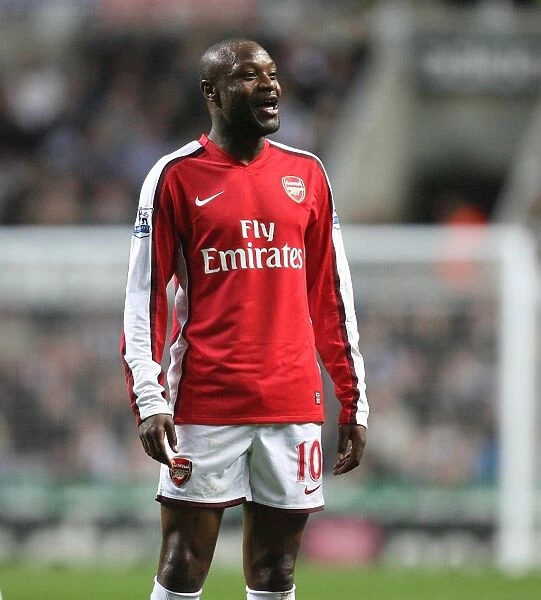 Gallas's Glory: Arsenal's 3-1 Victory Over Newcastle United, 2009