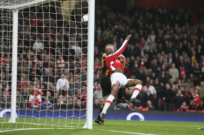 Framed Print : Gallas's Soaring FA Cup Goal: Arsenal's 2-1 Victory Over Hull City Framed Print : Gallas's Soaring FA Cup Goal: Arsenal's 2-1 Victory Over Hull City