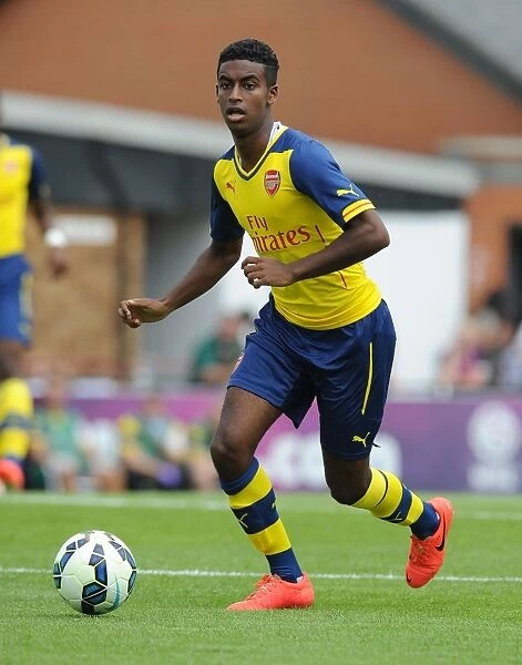 Gedion Zelalem in Action: Arsenal's Pre-Season Friendly against Boreham Wood