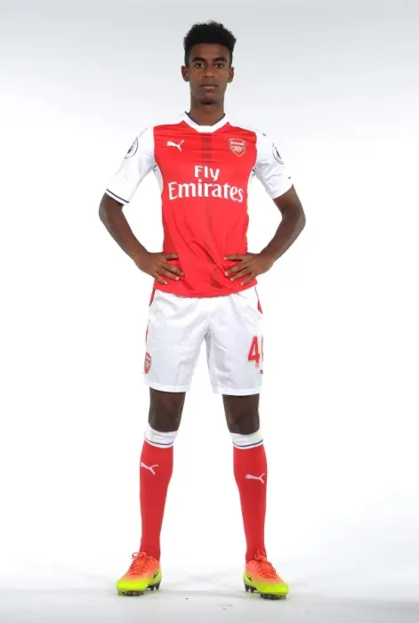Framed Print : Gedion Zelalem at Arsenal First Team Photocall (2016-17) Framed Print : Gedion Zelalem at Arsenal First Team Photocall (2016-17)