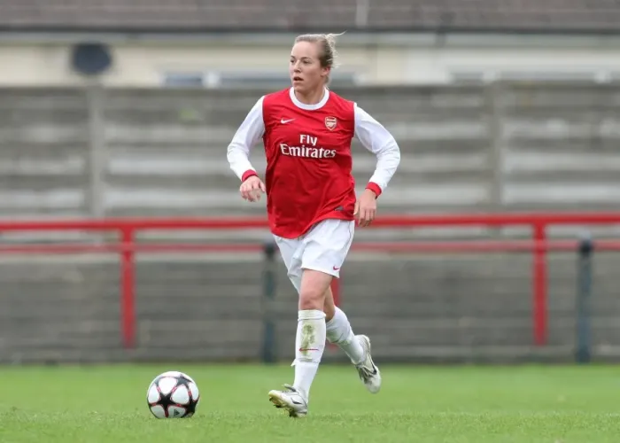 Framed Print : Gemma Davison (Arsenal). Arsenal Ladies 9: 0 ZFK Masinac. UEFA Womens Champions League