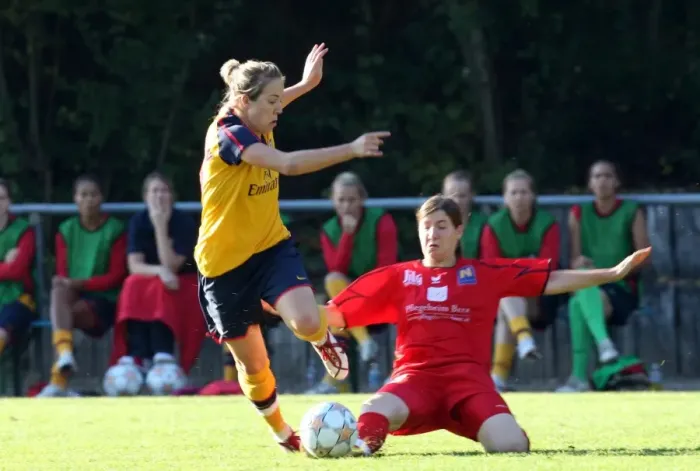 Framed Print : Gemma Davison (Arsenal) Birgit Gumpenberger (Neulengbach)