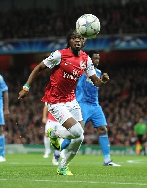Gervinho in Action: Arsenal FC vs. Olympique de Marseille, UEFA Champions League 2011-12