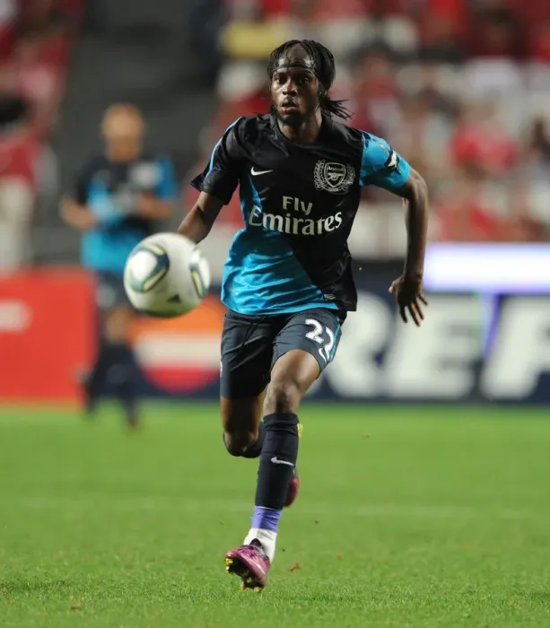 Framed Print : Gervinho in Action: Arsenal vs. Benfica, 2011 - Lisbon Pre-Season Match Framed Print : Gervinho in Action: Arsenal vs. Benfica, 2011 - Lisbon Pre-Season Match