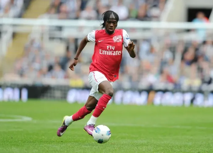 Framed Print : Gervinho in Action: Arsenal vs. Newcastle United, Premier League 2011-12