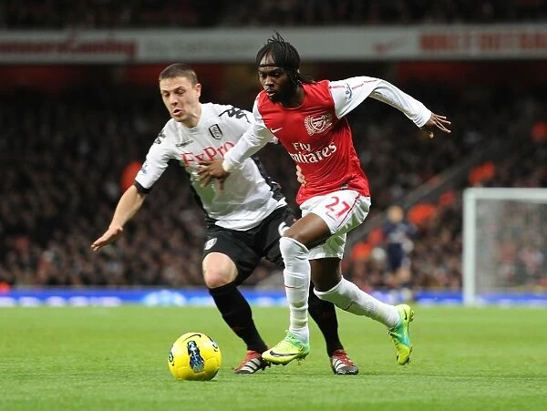 Gervinho outmaneuvers Chris Baird in Arsenal's Premier League Clash (2011-12)