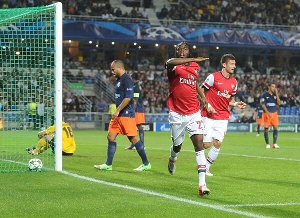 Gervinho Scores Arsenal's Second Goal in UEFA Champions League Against Montpellier (September 2012)