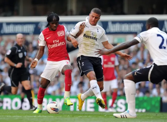Framed Print : Gervinho vs. Kyle Walker: A Tight Battle in the 2011-12 Premier League - Arsenal Trail Tottenham 2:1 Framed Print : Gervinho vs. Kyle Walker: A Tight Battle in the 2011-12 Premier League - Arsenal Trail Tottenham 2:1