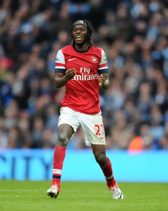 Framed Print : Gervinho's Battle: Manchester City vs. Arsenal - Premier League Showdown (September 23, 2012) Framed Print : Gervinho's Battle: Manchester City vs. Arsenal - Premier League Showdown (September 23, 2012)