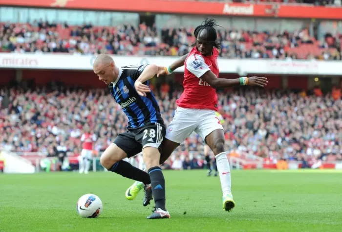 Framed Print : Gervinho's Brace: Arsenal's Triumph over Stoke City (3-1) in the Premier League, 2011-2012 Framed Print : Gervinho's Brace: Arsenal's Triumph over Stoke City (3-1) in the Premier League, 2011-2012