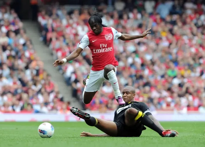 Framed Print : Gervinho's Brilliance: Arsenal Crush Bolton 3-0 in Premier League Framed Print : Gervinho's Brilliance: Arsenal Crush Bolton 3-0 in Premier League