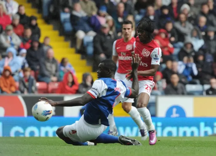 Framed Print : Gervinho's Debut Goal Under Pressure: Blackburn Rovers 4-3 Arsenal, Premier League, Ewood Park, 17 / 9 / 11