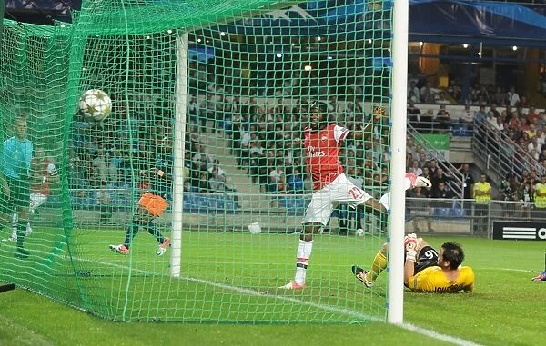 Gervinho's Game-Changing Goal: Arsenal's UEFA Champions League Victory Over Montpellier, 2012 - The Moment Gervinho Scores Past Jourden