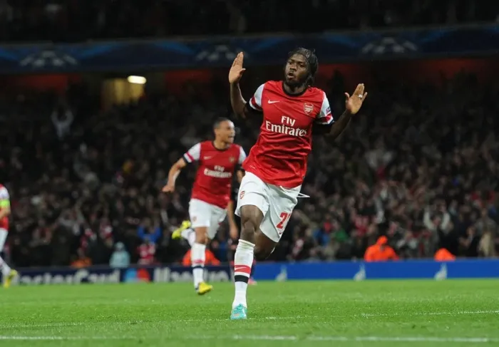 Framed Print : Gervinho's Goal: Arsenal vs. Olympiacos in the Champions League (2012) Framed Print : Gervinho's Goal: Arsenal vs. Olympiacos in the Champions League (2012)