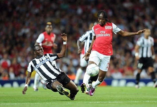 Gervinho's Strike: Arsenal Leads Udinese 1-0 in UEFA Champions League Play-Off