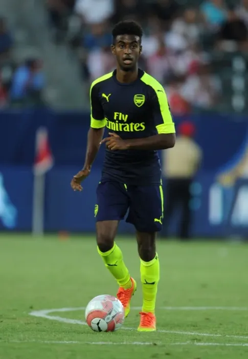 Framed Print : Gideon Zelalem in Action: Arsenal vs Chivas, 2016 Pre-Season Friendly Framed Print : Gideon Zelalem in Action: Arsenal vs Chivas, 2016 Pre-Season Friendly