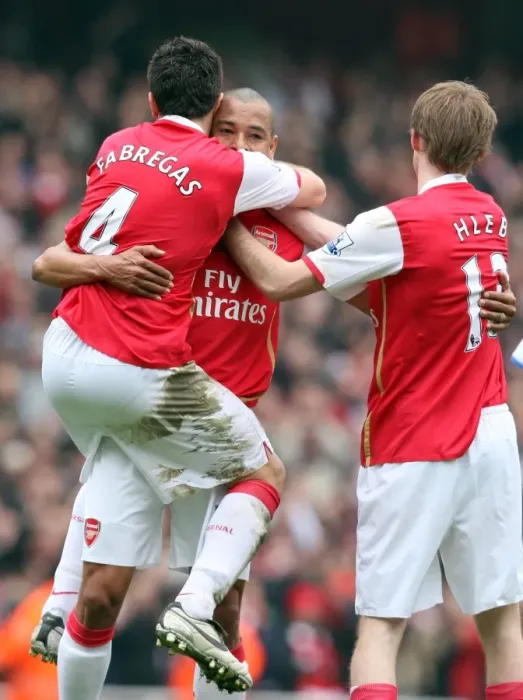 Framed Print : Gilberto celebrates scoring Arsenals 2nd goal with Cesc Fabregas and Alex Hleb