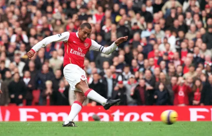 Framed Print : Gilberto scores his 1st and Arsenals 2nd goal from the penalty spot Framed Print : Gilberto scores his 1st and Arsenals 2nd goal from the penalty spot