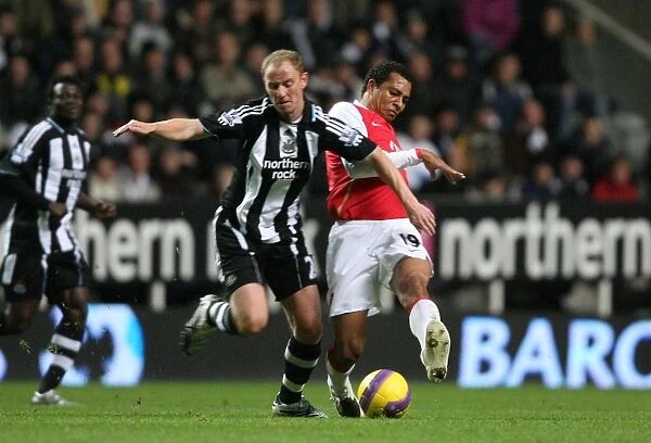 Gilberto vs. Nicky Butt: The Battle at St. James Park, 2007-08 Premier League Rivalry