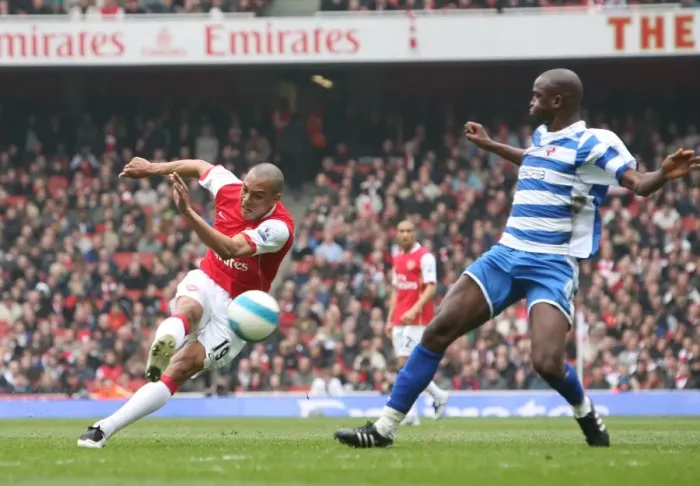 Framed Print : Gilberto's Stunner: Arsenal's 2nd Goal vs. Reading (2-0), Barclays Premier League, 2008 Framed Print : Gilberto's Stunner: Arsenal's 2nd Goal vs. Reading (2-0), Barclays Premier League, 2008