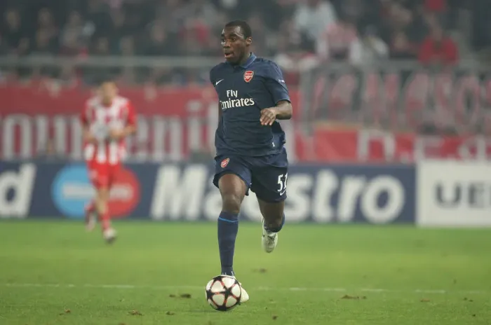 Framed Print : Gilles Sunu's Shining Performance: Arsenal Triumphs over Olympiacos in UEFA Champions League (9 / 12 / 2009) Framed Print : Gilles Sunu's Shining Performance: Arsenal Triumphs over Olympiacos in UEFA Champions League (9 / 12 / 2009)