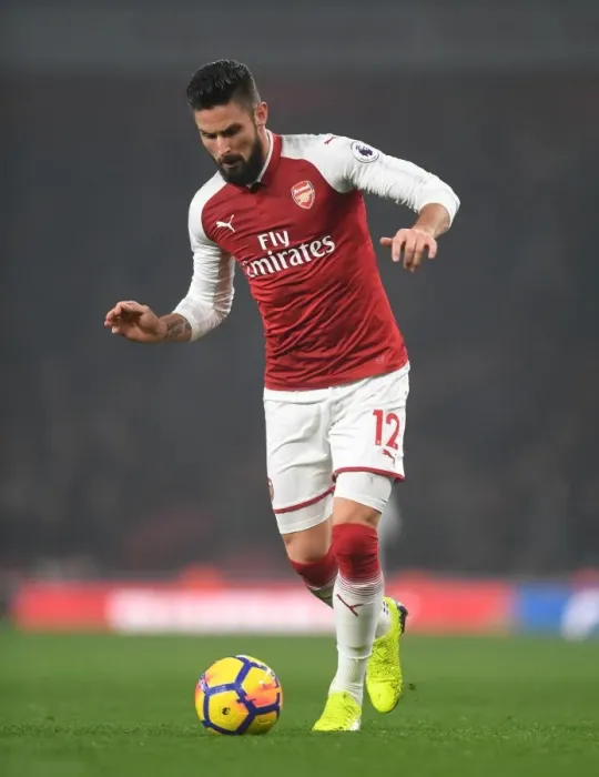 Framed Print : Giroud in Action: Arsenal vs Manchester United, Premier League 2017-18 Framed Print : Giroud in Action: Arsenal vs Manchester United, Premier League 2017-18