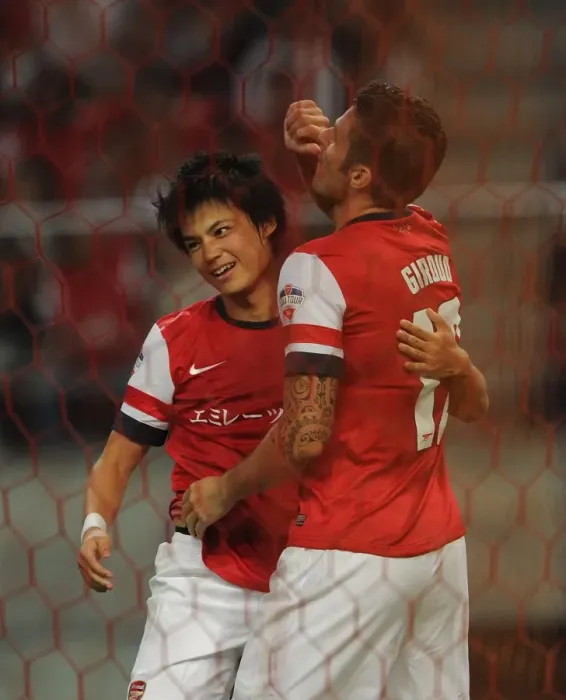 Framed Print : Giroud and Miyaichi Celebrate Goal: Nagoya Grampus vs. Arsenal, 2013