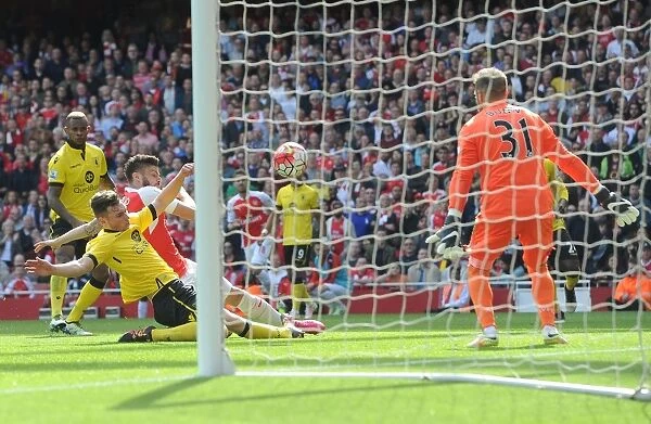 Giroud Scores Arsenal's Second Goal Against Aston Villa in 2015-16 Premier League
