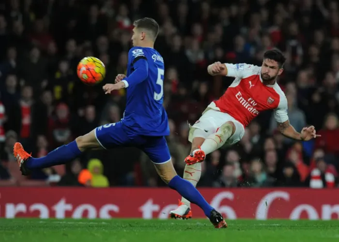 Framed Print : Giroud Scores Stunner Past Stones: Arsenal vs. Everton (2015 / 16) Framed Print : Giroud Scores Stunner Past Stones: Arsenal vs. Everton (2015 / 16)