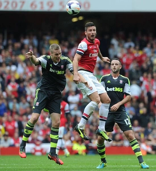 Giroud Soars Above Shawcross and Wilson: Arsenal vs Stoke City, 2013-14 Premier League