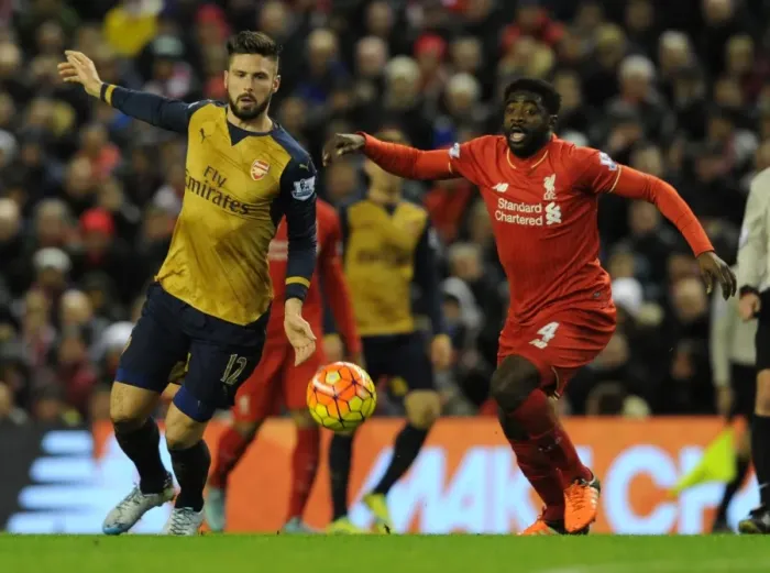 Framed Print : Giroud Surges Past Toure: Liverpool vs. Arsenal, Premier League 2015-16 Framed Print : Giroud Surges Past Toure: Liverpool vs. Arsenal, Premier League 2015-16