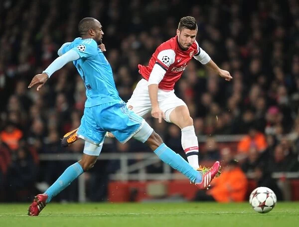 Giroud vs Abdallah: Intense Moment at Arsenal vs Marseille, UEFA Champions League (2013)