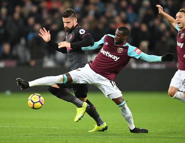 Giroud vs. Obiang: A Premier League Battle at London Stadium