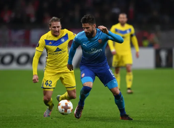 Framed Print : Giroud vs Volodko: Arsenal's Europa League Clash Against BATE Borisov