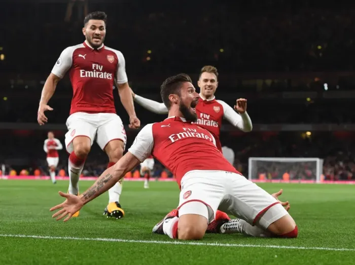 Framed Print : Giroud's Brace: Arsenal's Dominance Over Leicester City (2017-18) Framed Print : Giroud's Brace: Arsenal's Dominance Over Leicester City (2017-18)