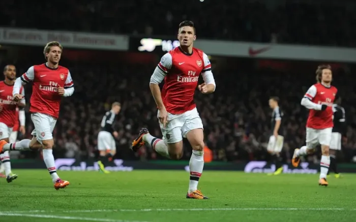 Framed Print : Giroud's Double: Arsenal's Victory Against Southampton (2013-14) Framed Print : Giroud's Double: Arsenal's Victory Against Southampton (2013-14)